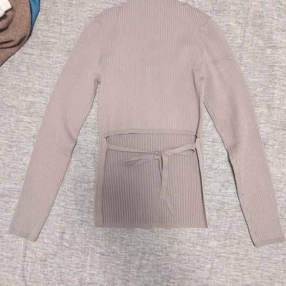 Babaton Tops - Babaton Sculpt Knit Tie-Back Longsleeve